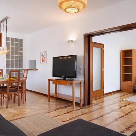 Apartment King Size Bed With Air Conditioning Near The & Free Street Parking Canidelo (Vila Nova de Gaia)