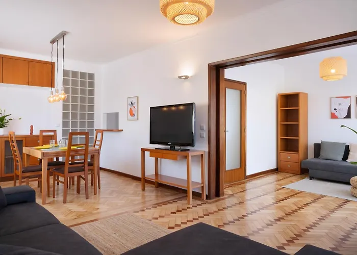 Lejlighed King Size Bed With Air Conditioning Near The & Free Street Parking Canidelo (Vila Nova de Gaia)