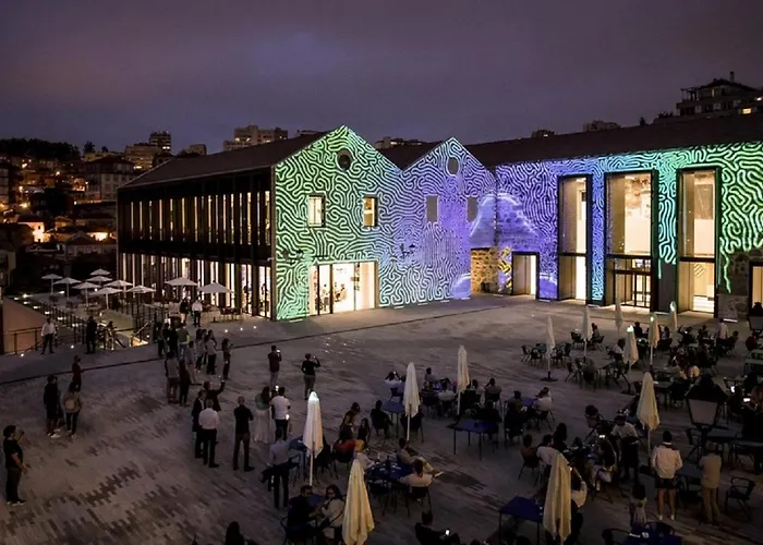 King Size Bed With Air Conditioning Near The & Free Street Parking Appartement Canidelo (Vila Nova de Gaia)